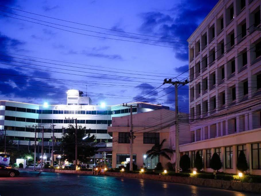 Ayutthaya Grand Hotel Exterior photo